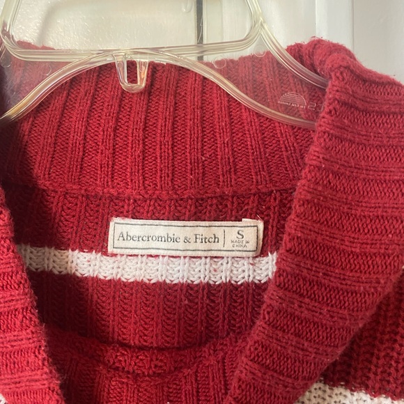 Abercrombie & Fitch red and white striped sweater size small - Picture 4 of 6